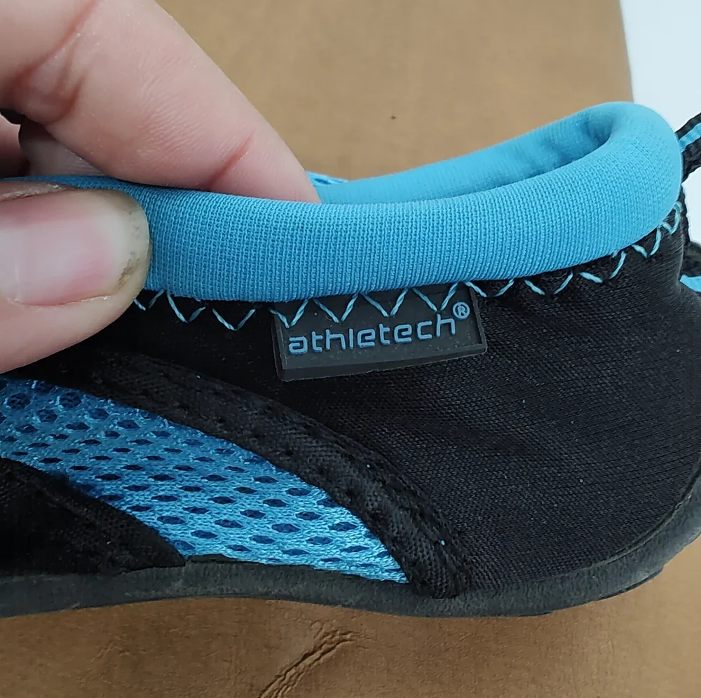 Athletech Kids Black and Blue Water Shoes Size 5/6